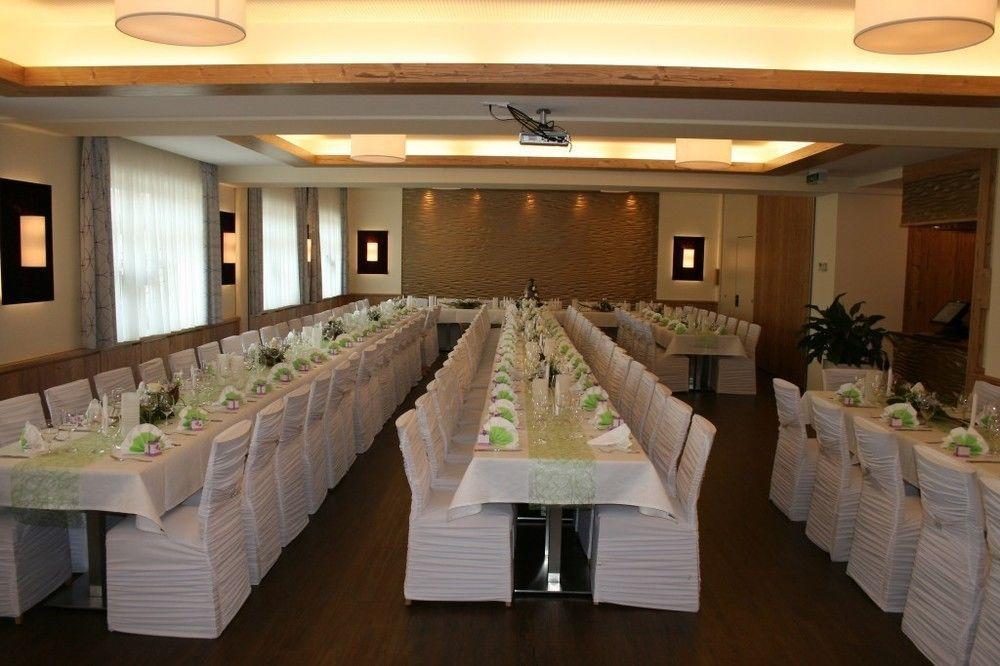 Hotel Restaurant Wallner I Contactless Check-In St. Valentin Dış mekan fotoğraf