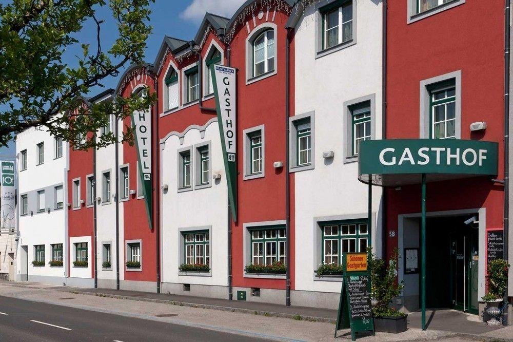 Hotel Restaurant Wallner I Contactless Check-In St. Valentin Dış mekan fotoğraf